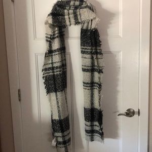American eagle scarf
